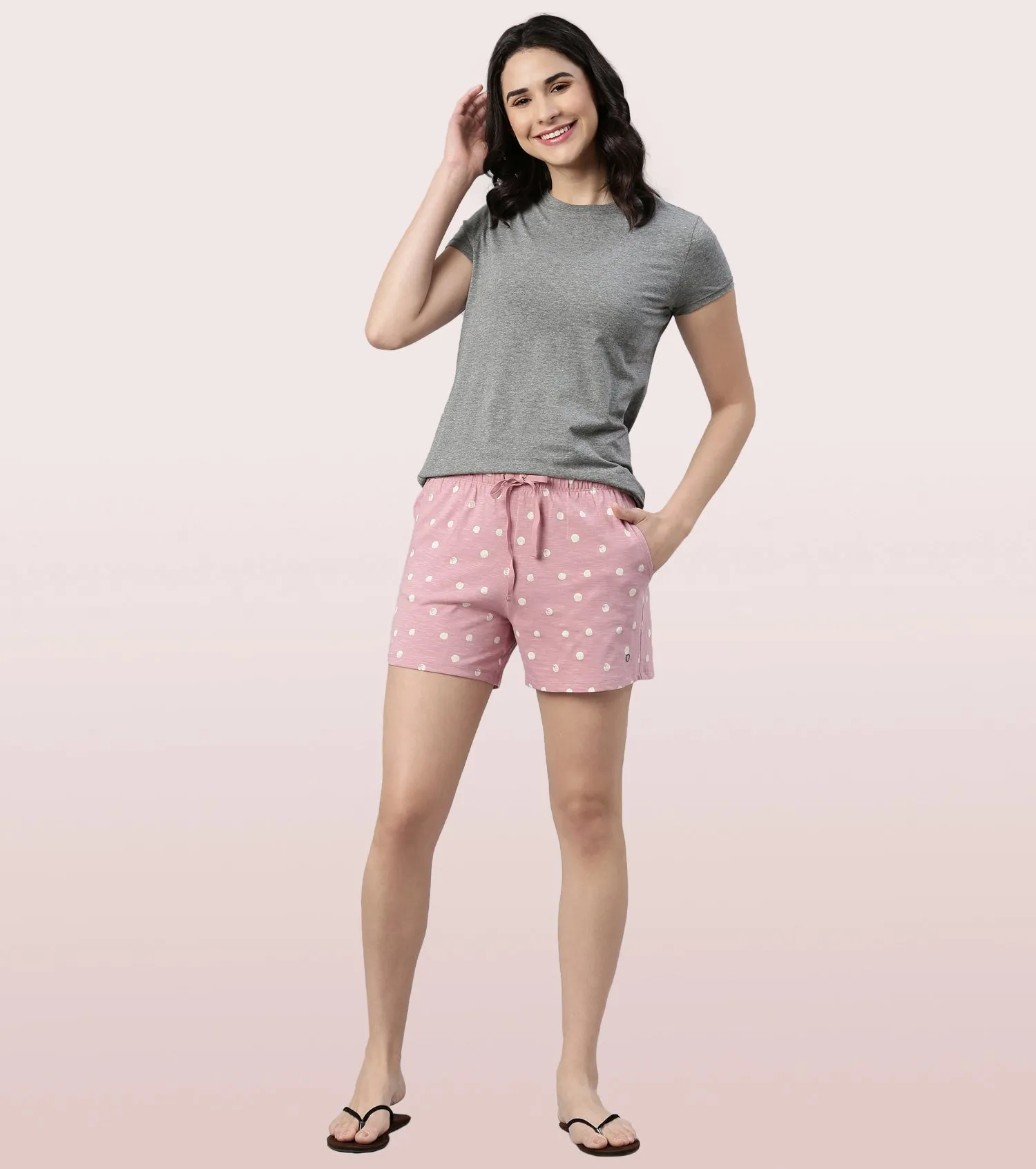 Basic Shorts | Mid-Thigh Length Jersey Shorts With Pockets