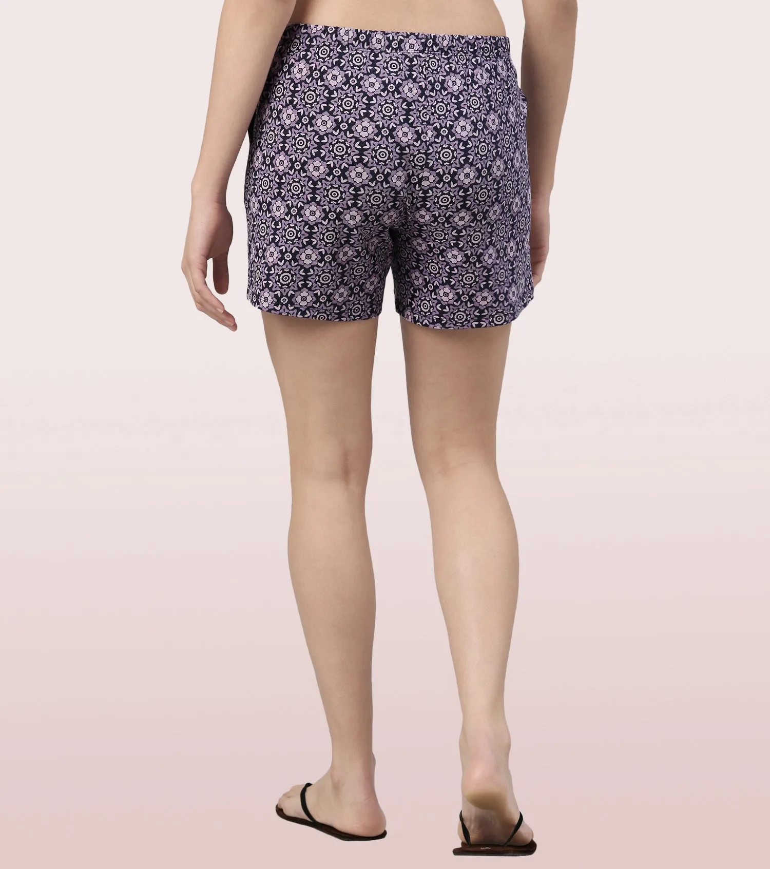 Basic Shorts | Mid-Thigh Length Jersey Shorts With Pockets