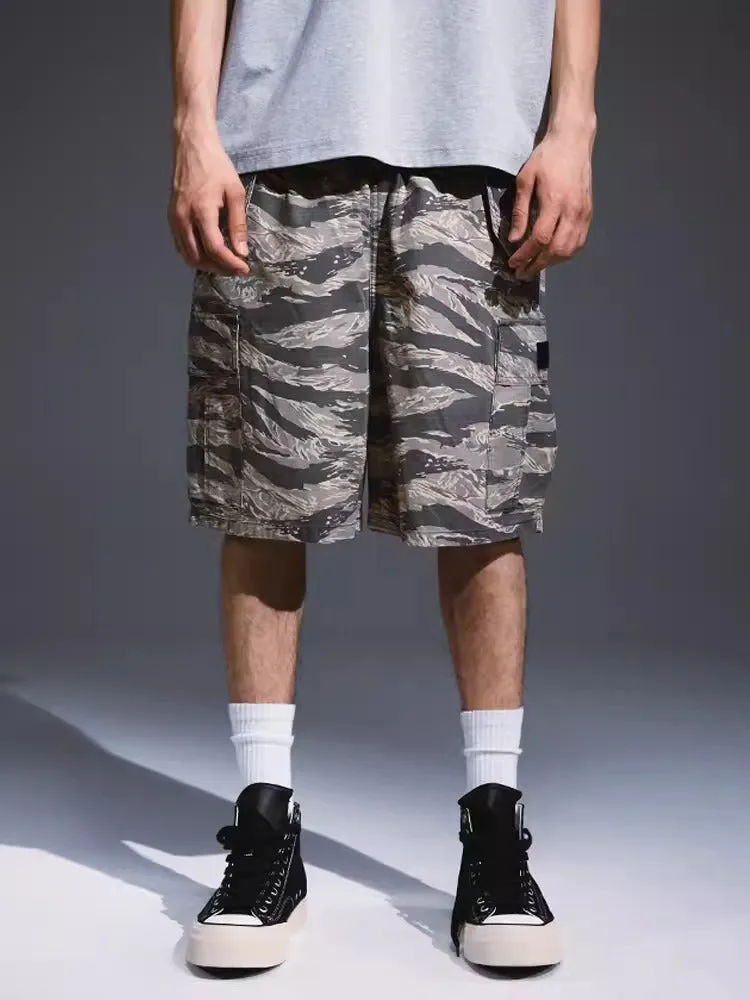 Camouflage Cargo Knee Shorts