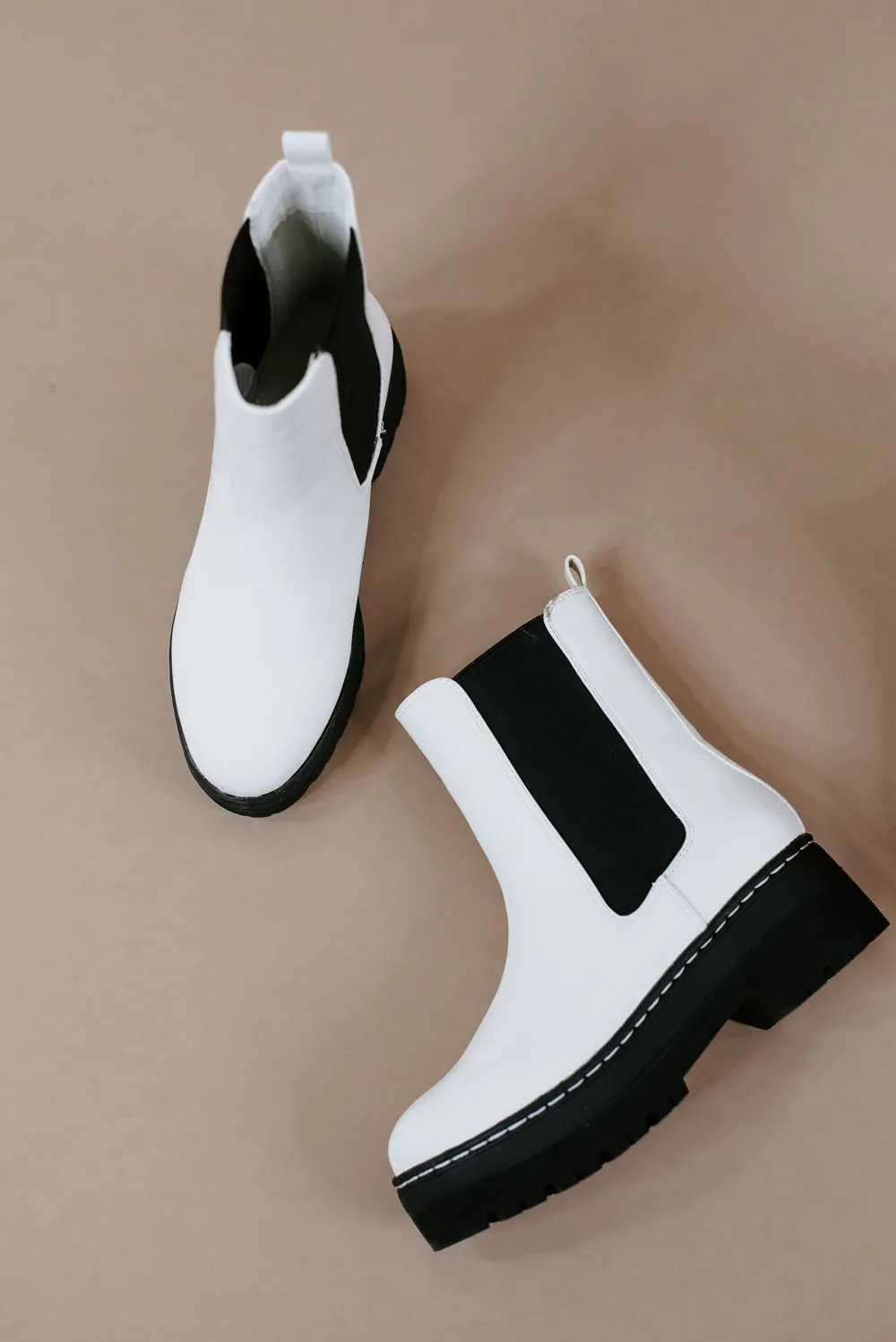 Cayden Lug Boot , Off White