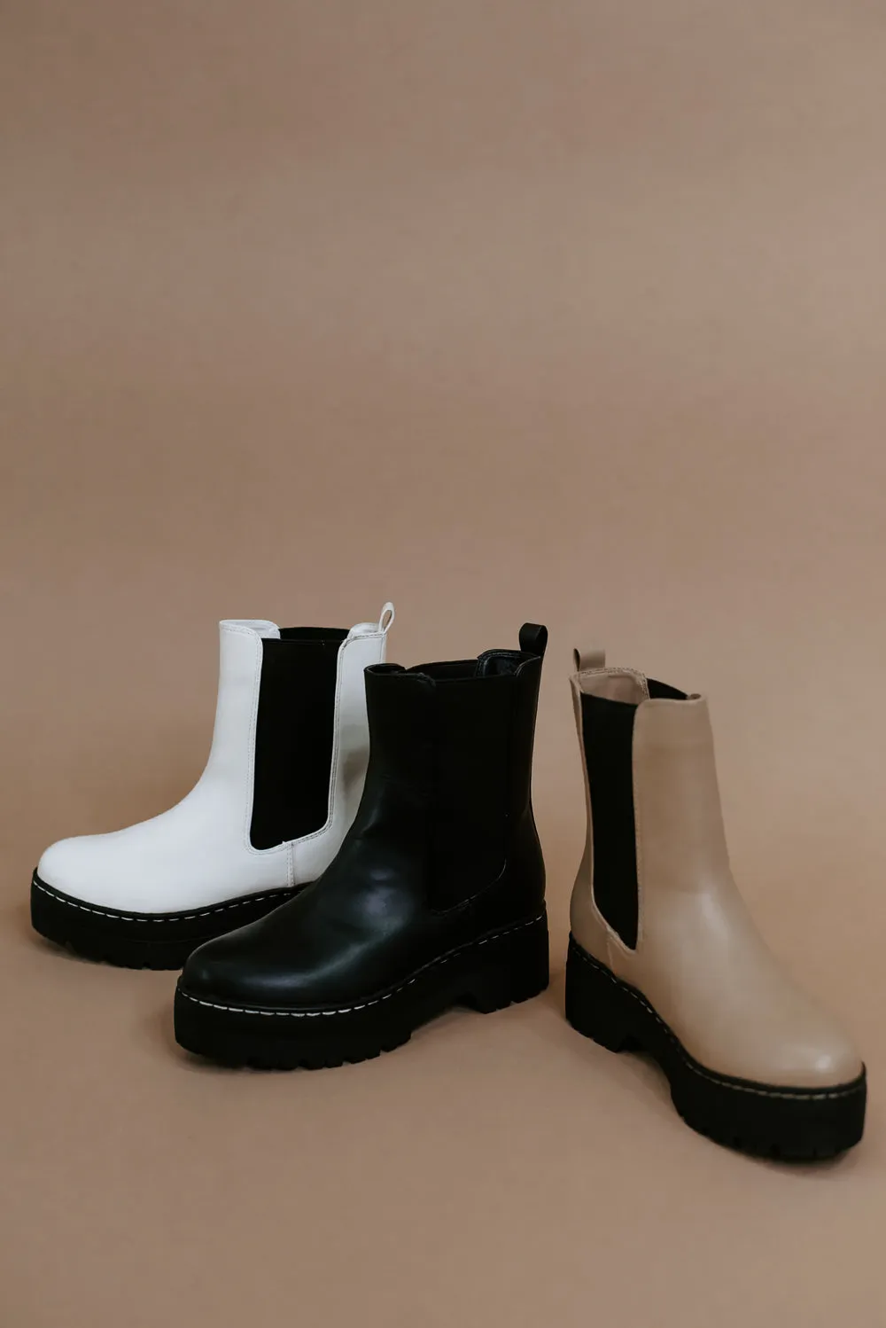 Cayden Lug Boot , Off White