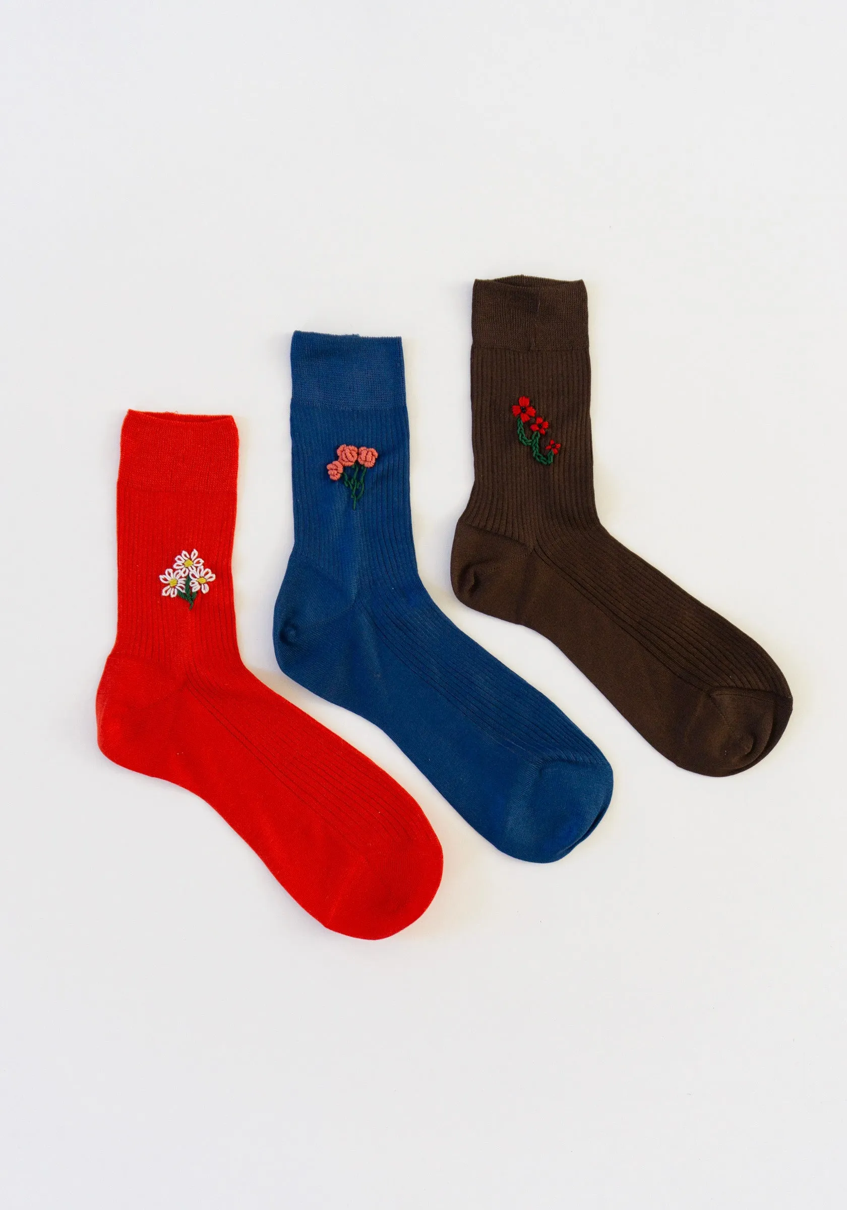 Floral Embroidered Sock with Brown Poppy