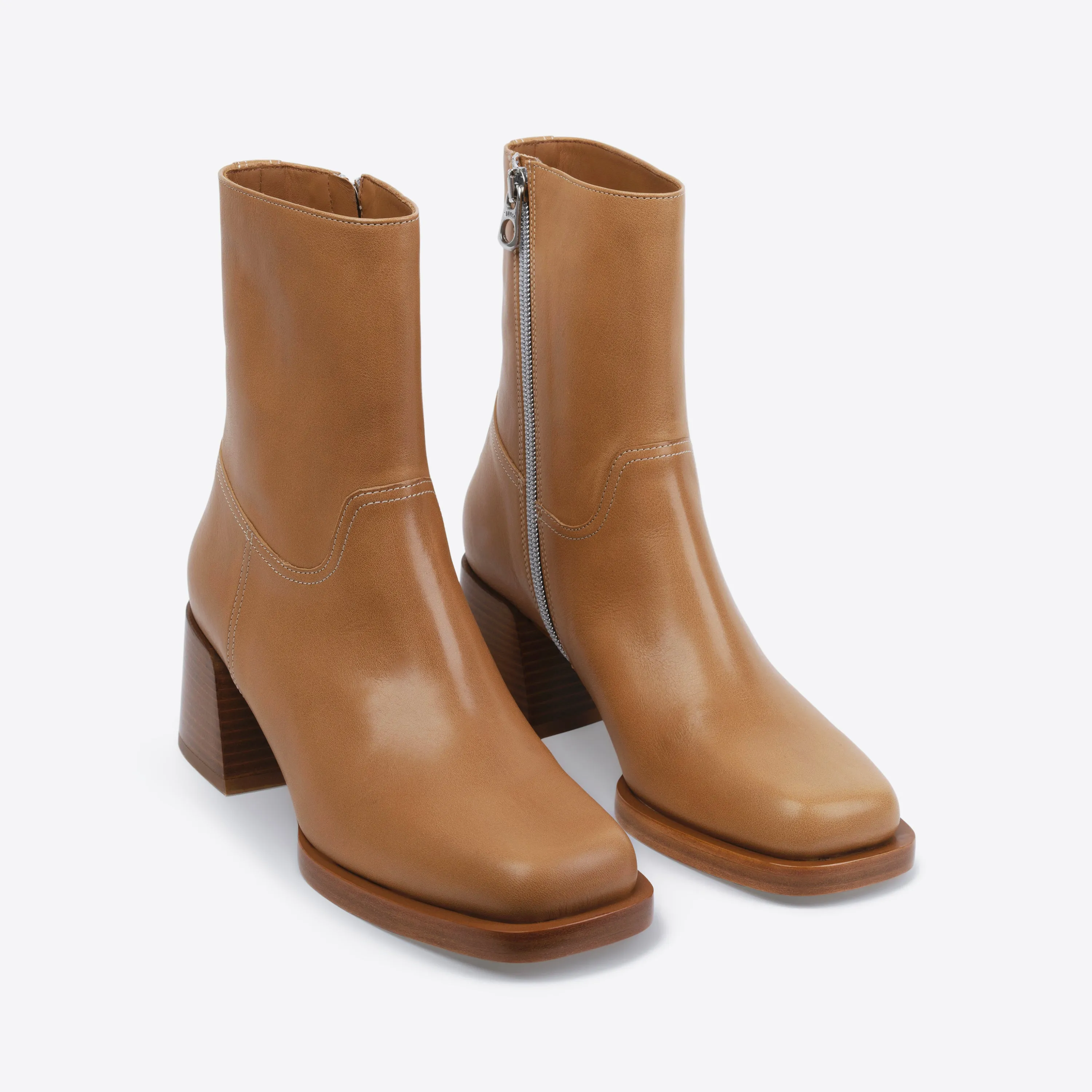 Joan Boot Camel