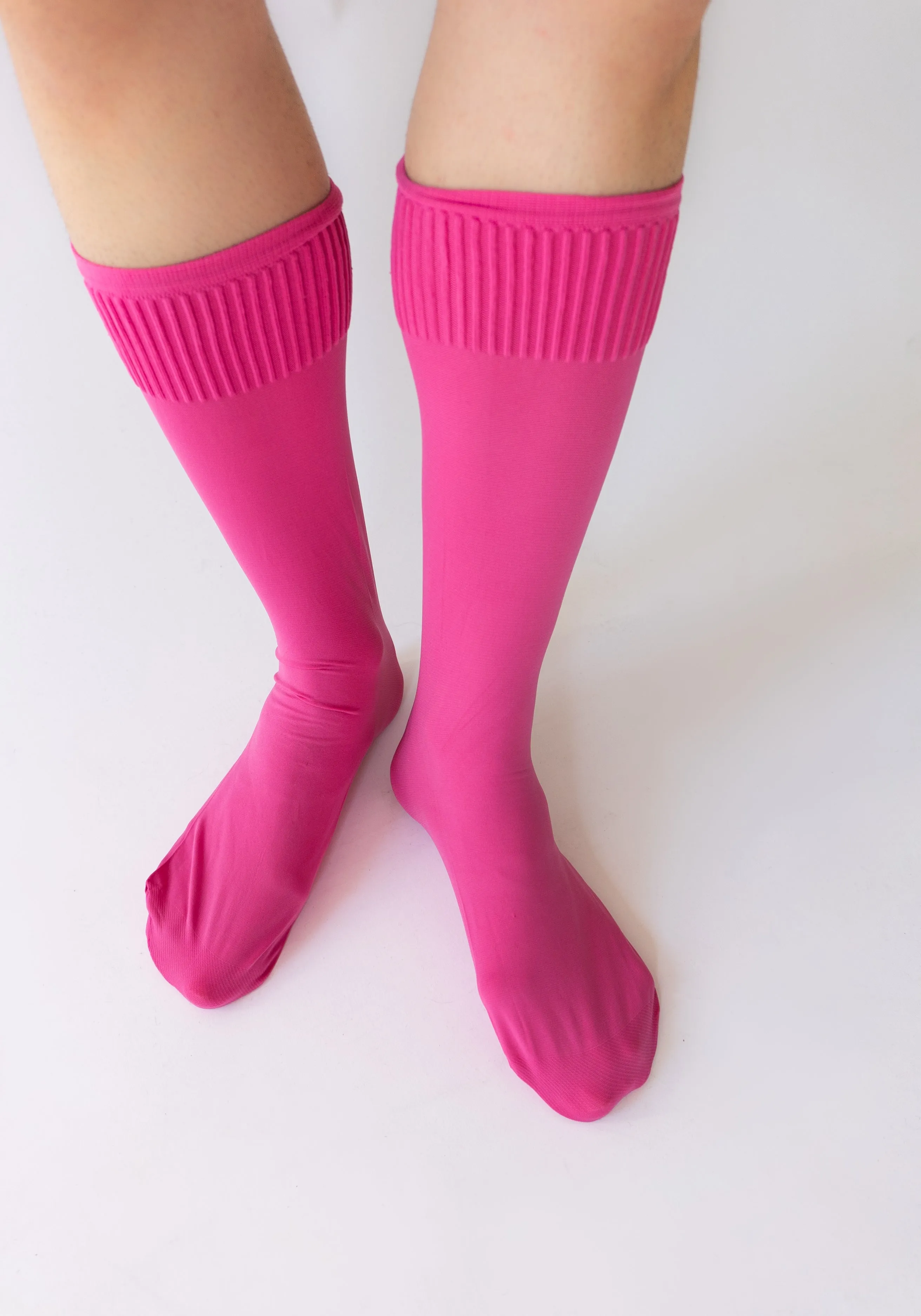 Lycra Knee High Socks in Fuchsia