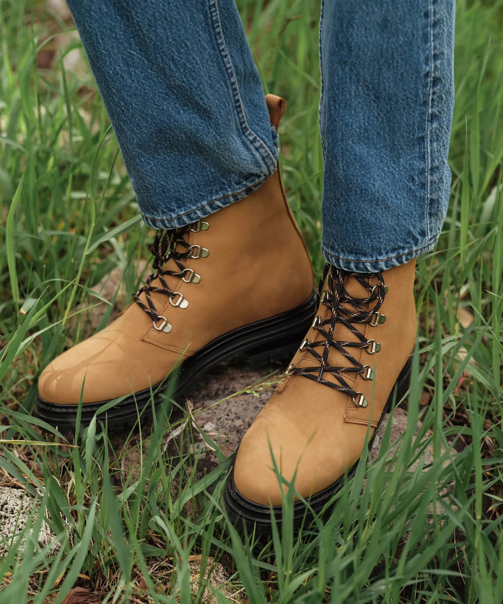 Oiled Leather Mountain Boot